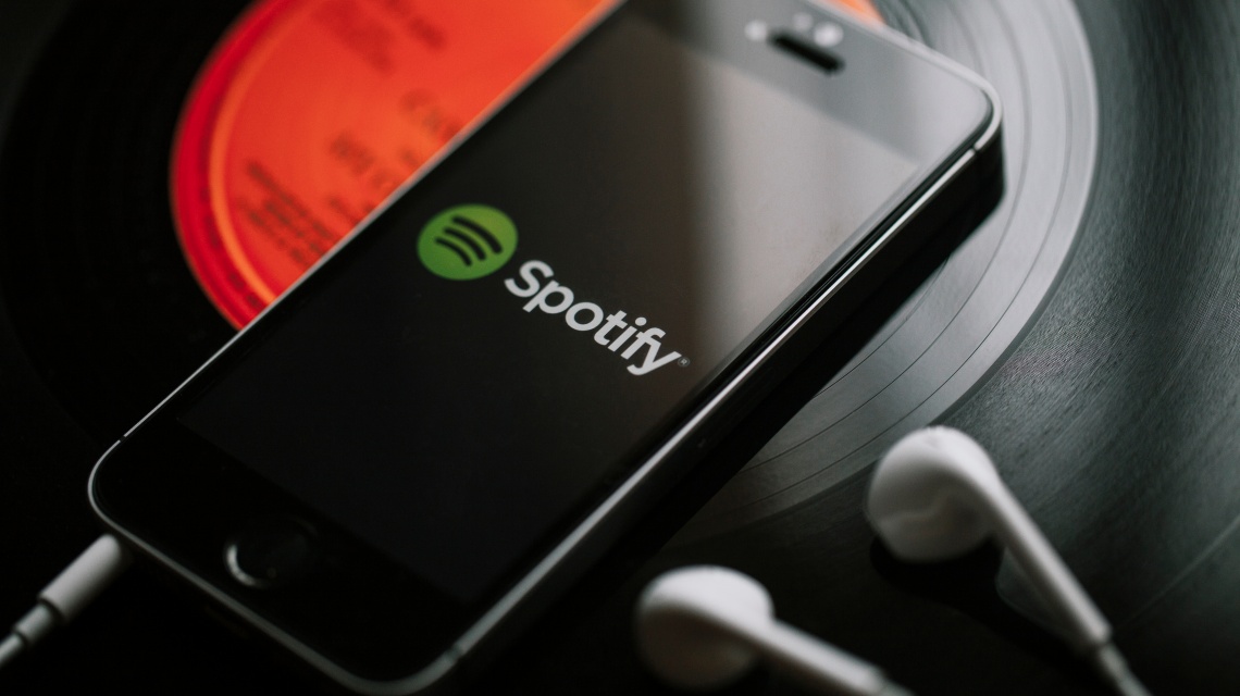 Authenticity Sekarang Cari Lagu Lebih Mudah Dengan Mengetik Lirik Lagu Di Spotify